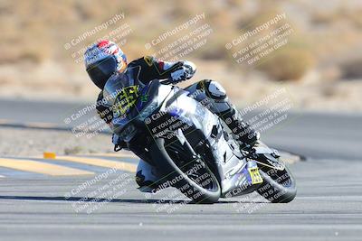 media/Jan-10-2025-CVMA Friday Practice (Fri) [[489e0da257]]/Group 4 and Trackday/Session 4 (Turn 16)/